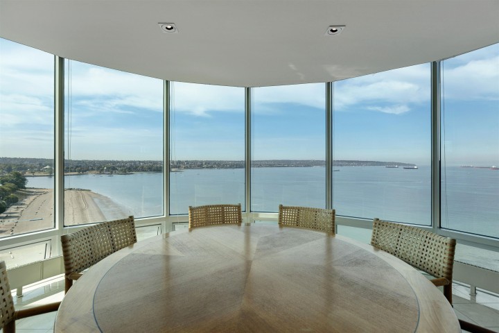 Photo 4 at 1600 - 1919 Beach Avenue, West End VW, Vancouver West