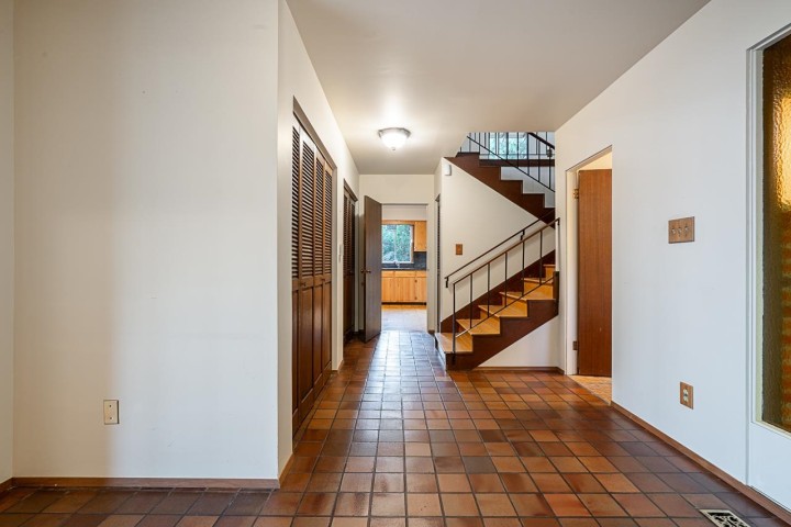 Photo 26 at 3898 Southridge Avenue, Bayridge, West Vancouver