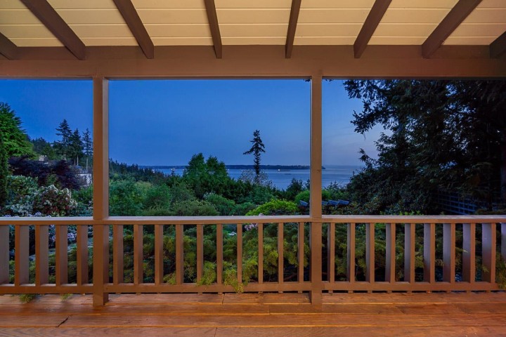 Photo 30 at 3898 Southridge Avenue, Bayridge, West Vancouver