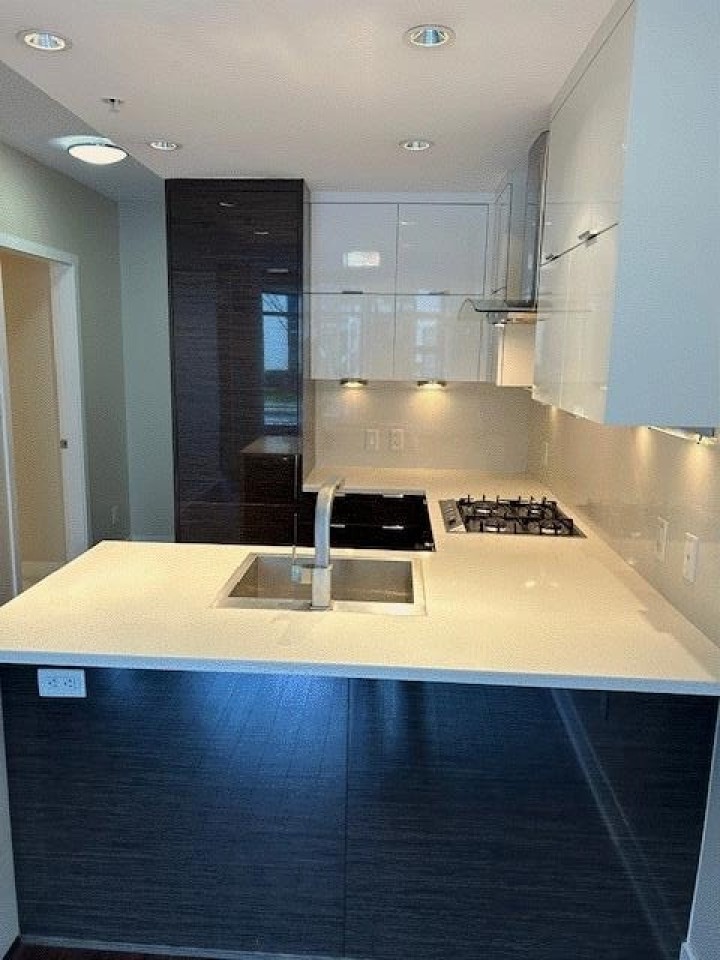 Photo 4 at 101 - 1777 W 7th Avenue, Fairview VW, Vancouver West