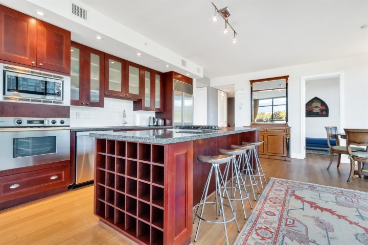 Photo 7 at 500 - 1863 Alberni Street, West End VW, Vancouver West