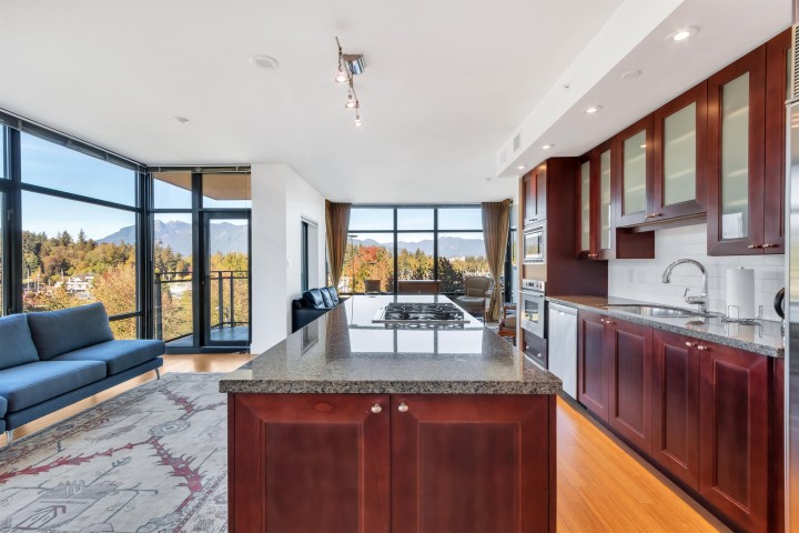 Photo 4 at 500 - 1863 Alberni Street, West End VW, Vancouver West