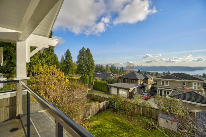 Photo 39 at 1460 Nelson Avenue, Ambleside, West Vancouver
