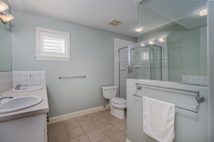 Photo 21 at 1460 Nelson Avenue, Ambleside, West Vancouver