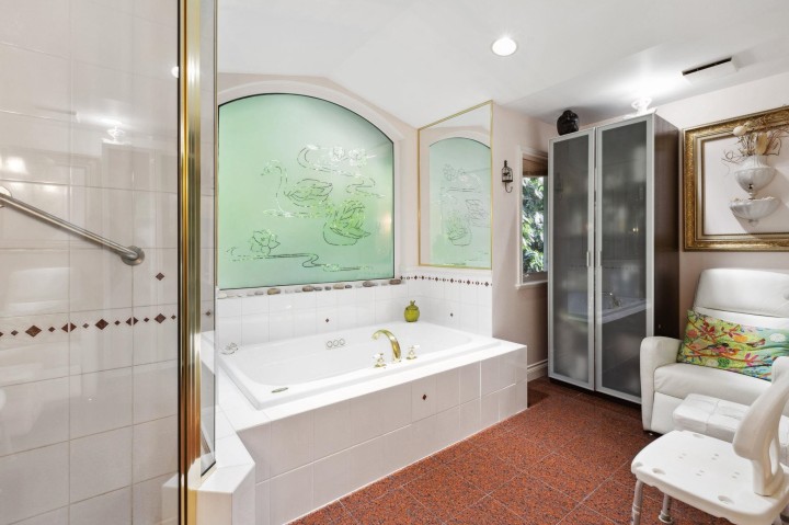 Photo 15 at 4650 Northwood Drive, Cypress Park Estates, West Vancouver