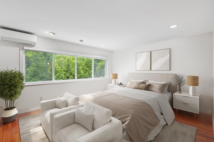 Photo 8 at 4650 Northwood Drive, Cypress Park Estates, West Vancouver