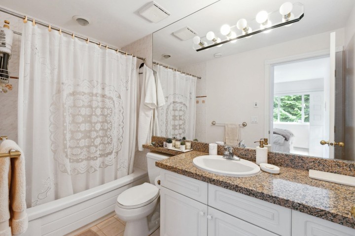 Photo 21 at 4650 Northwood Drive, Cypress Park Estates, West Vancouver