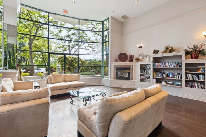 Photo 27 at 14E - 328 Taylor Way, Park Royal, West Vancouver