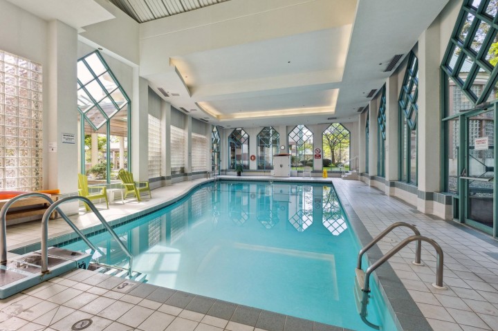 Photo 31 at 14E - 328 Taylor Way, Park Royal, West Vancouver