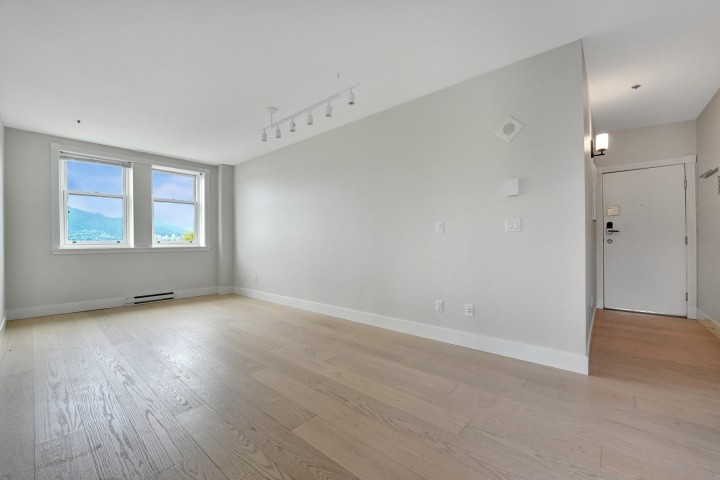 Photo 16 at 701 - 233 Abbott Street, Downtown VW, Vancouver West