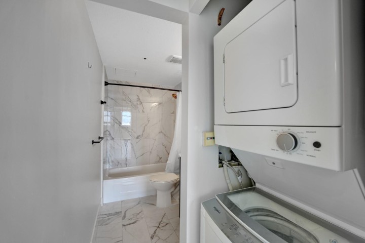 Photo 11 at 701 - 233 Abbott Street, Downtown VW, Vancouver West