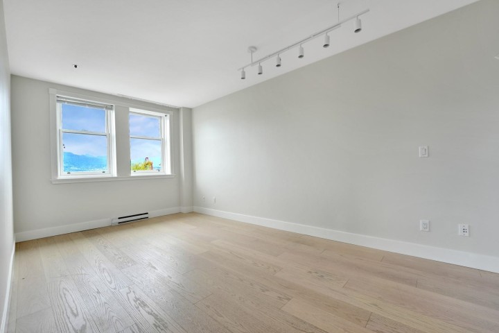 Photo 21 at 701 - 233 Abbott Street, Downtown VW, Vancouver West