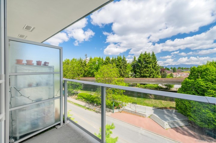 Photo 15 at 709 - 5470 Ormidale Street, Collingwood VE, Vancouver East