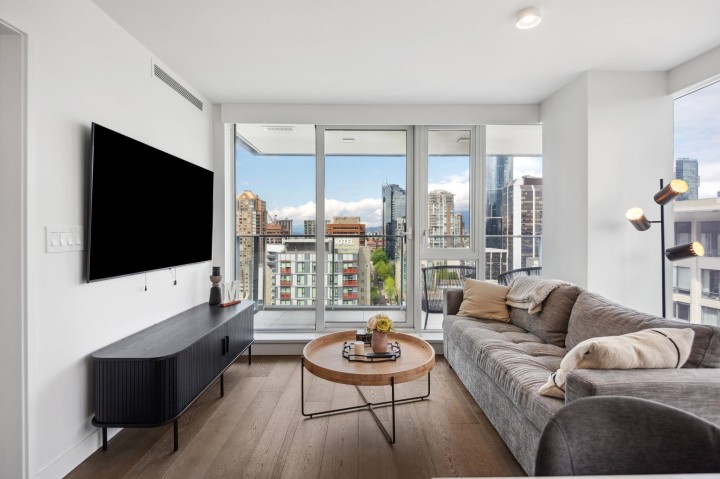 Photo 5 at 2002 - 1111 Richards Street, Downtown VW, Vancouver West