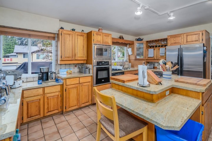 Photo 12 at 1630 Layton Drive, Blueridge NV, North Vancouver