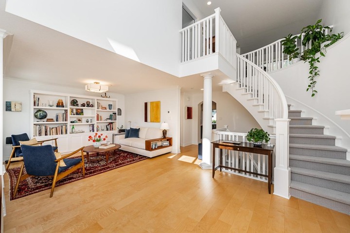 Photo 7 at 54 Beach Drive, Furry Creek, West Vancouver