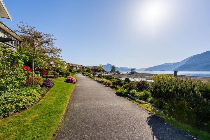 Photo 33 at 54 Beach Drive, Furry Creek, West Vancouver