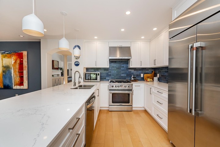 Photo 14 at 54 Beach Drive, Furry Creek, West Vancouver