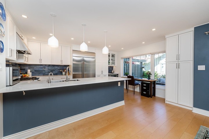 Photo 15 at 54 Beach Drive, Furry Creek, West Vancouver