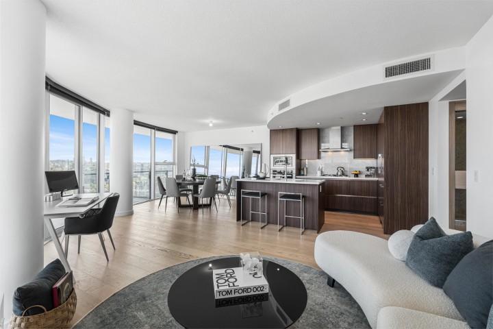 Photo 1 at 2717 - 89 Nelson Street, Yaletown, Vancouver West