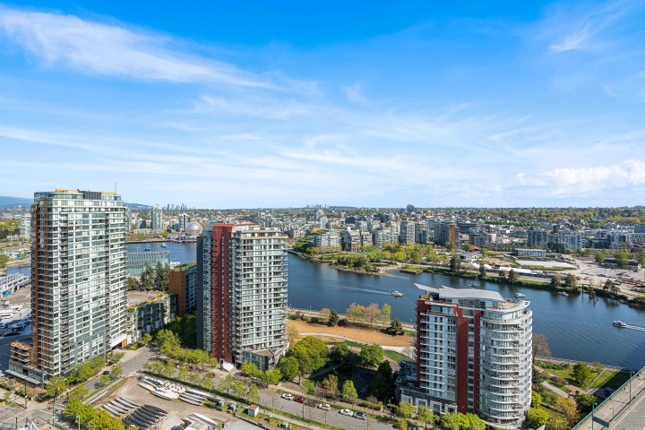 Photo 40 at 2717 - 89 Nelson Street, Yaletown, Vancouver West