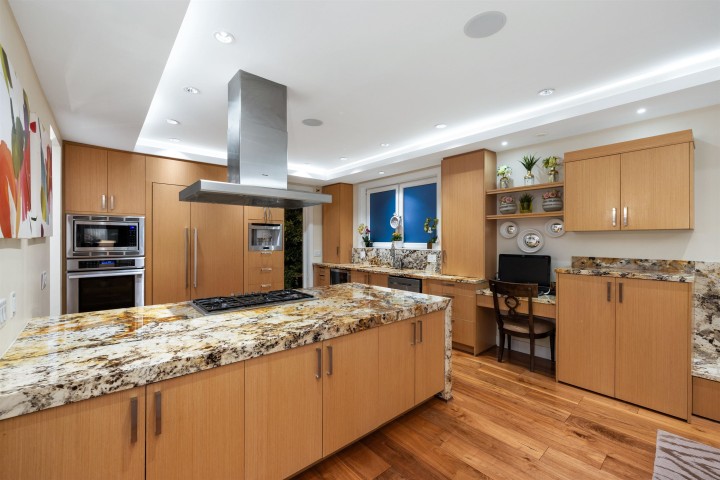 Photo 18 at 2449 Kings Avenue, Dundarave, West Vancouver