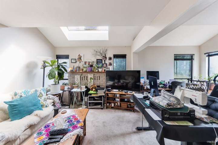 Photo 6 at 1215 W 67th Avenue, Marpole, Vancouver West