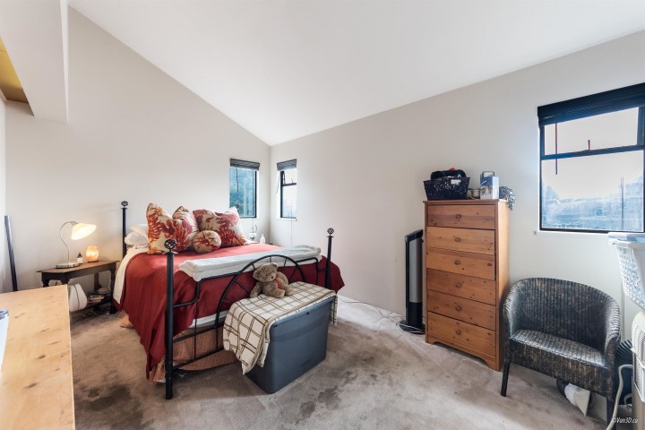 Photo 12 at 1215 W 67th Avenue, Marpole, Vancouver West