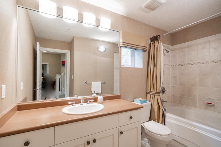 Photo 24 at 4918 Edendale Lane, Caulfeild, West Vancouver