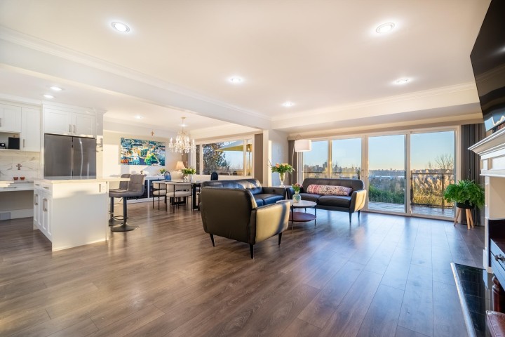 Photo 10 at 1275 W Keith Road, Pemberton Heights, North Vancouver