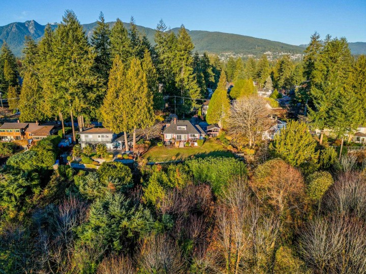 Photo 4 at 1275 W Keith Road, Pemberton Heights, North Vancouver