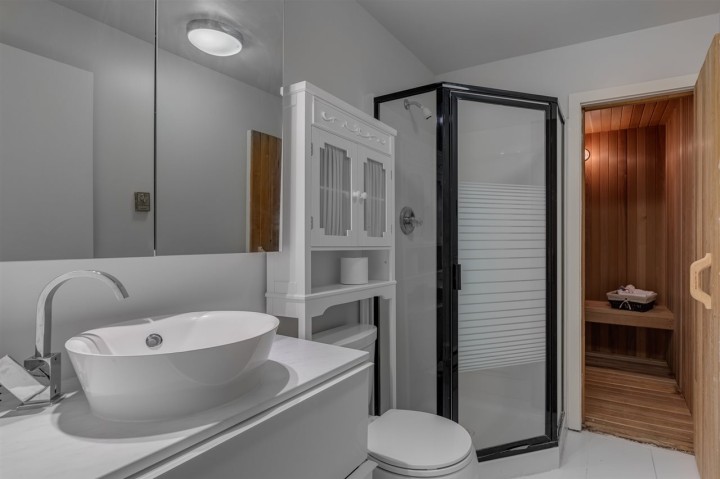 Photo 13 at 1565 Vinson Creek Road, Chartwell, West Vancouver