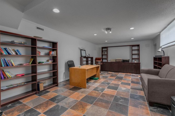 Photo 12 at 1565 Vinson Creek Road, Chartwell, West Vancouver