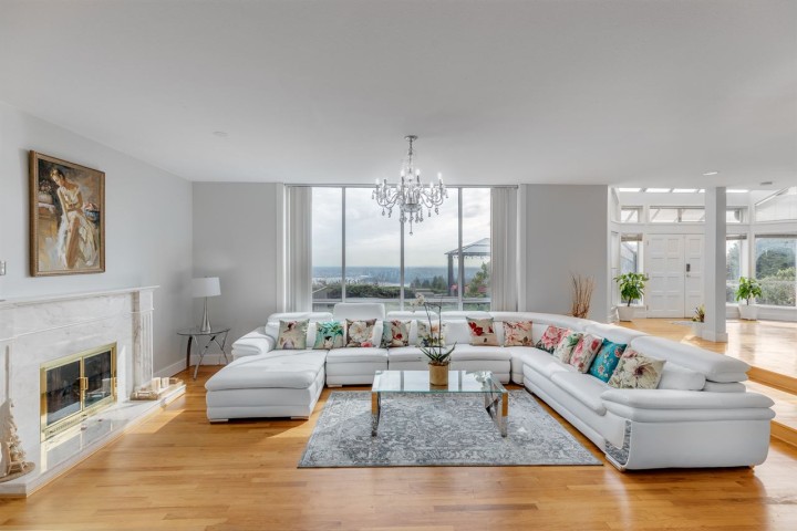 Photo 4 at 1565 Vinson Creek Road, Chartwell, West Vancouver