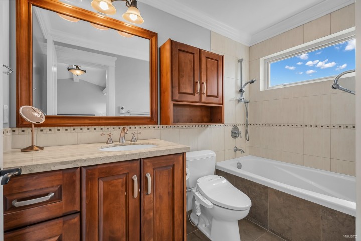 Photo 23 at 2326 Chippendale Road, Whitby Estates, West Vancouver