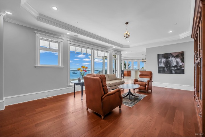 Photo 11 at 2326 Chippendale Road, Whitby Estates, West Vancouver