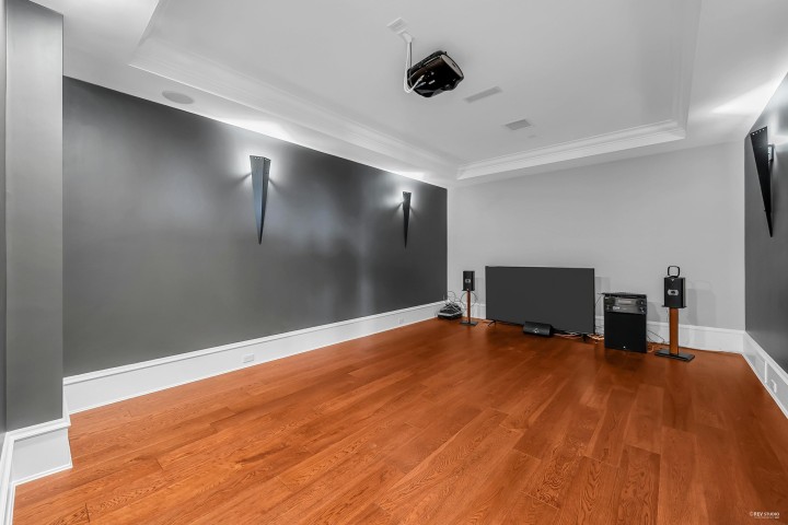 Photo 31 at 2326 Chippendale Road, Whitby Estates, West Vancouver