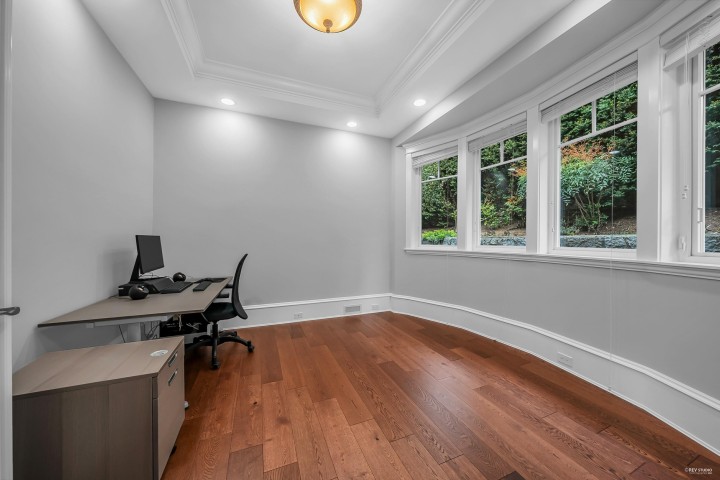 Photo 29 at 2326 Chippendale Road, Whitby Estates, West Vancouver