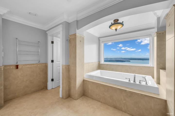 Photo 21 at 2326 Chippendale Road, Whitby Estates, West Vancouver