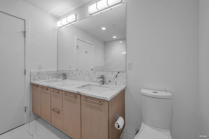 Photo 26 at 303 - 5077 Cambie Street, Cambie, Vancouver West