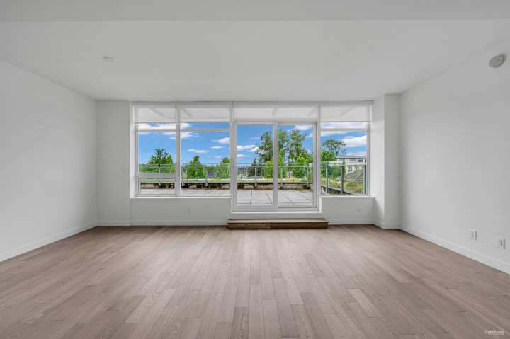 Photo 7 at 303 - 5077 Cambie Street, Cambie, Vancouver West