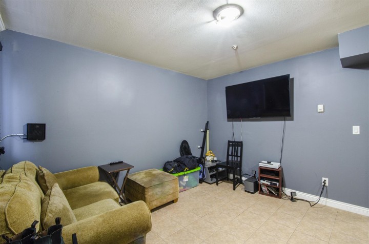 Photo 23 at 1550 E 1st Avenue, Grandview Woodland, Vancouver East