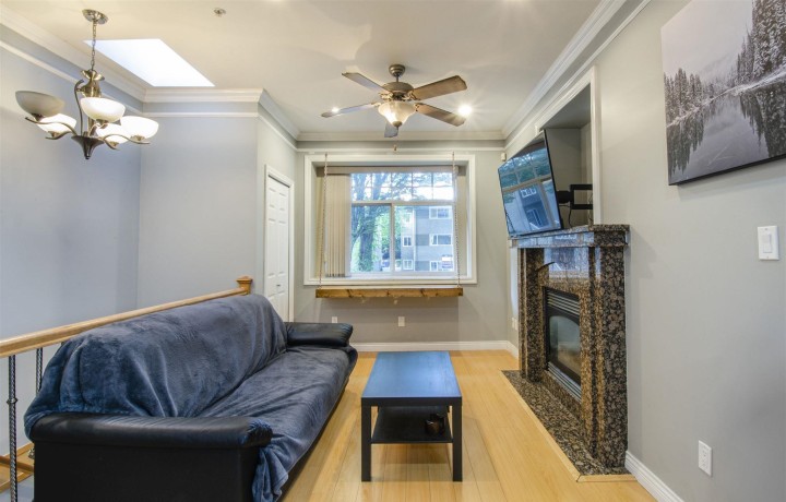 Photo 6 at 1550 E 1st Avenue, Grandview Woodland, Vancouver East