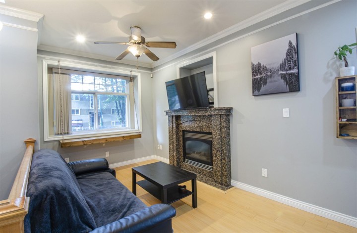 Photo 8 at 1550 E 1st Avenue, Grandview Woodland, Vancouver East