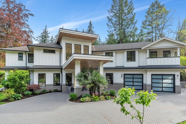 Photo 2 at 4906 Marine Drive, Olde Caulfeild, West Vancouver