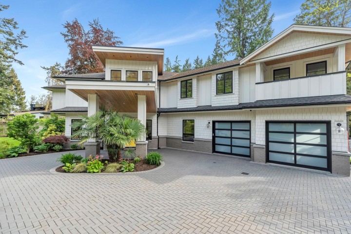 Photo 3 at 4906 Marine Drive, Olde Caulfeild, West Vancouver