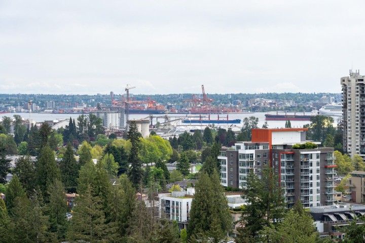 Photo 17 at 1610 - 2016 Fullerton Avenue, Pemberton NV, North Vancouver