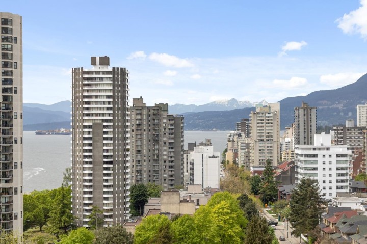 Photo 17 at 1706 - 888 Pacific Street, Yaletown, Vancouver West