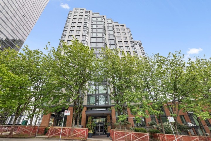 Photo 30 at 1706 - 888 Pacific Street, Yaletown, Vancouver West