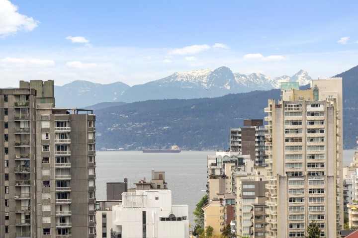 Photo 19 at 1706 - 888 Pacific Street, Yaletown, Vancouver West